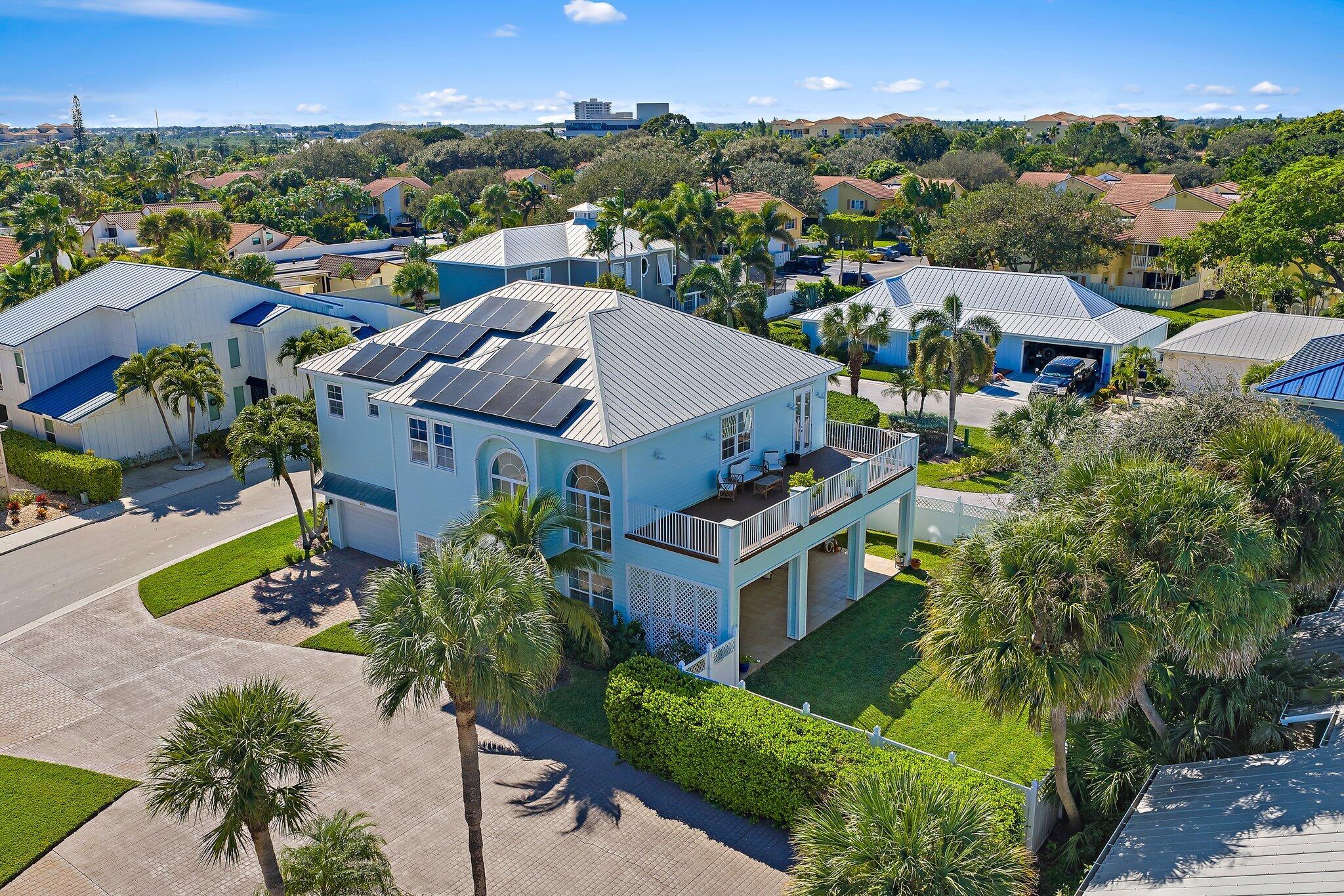 807 Xanadu Pl Jupiter, FL 33477