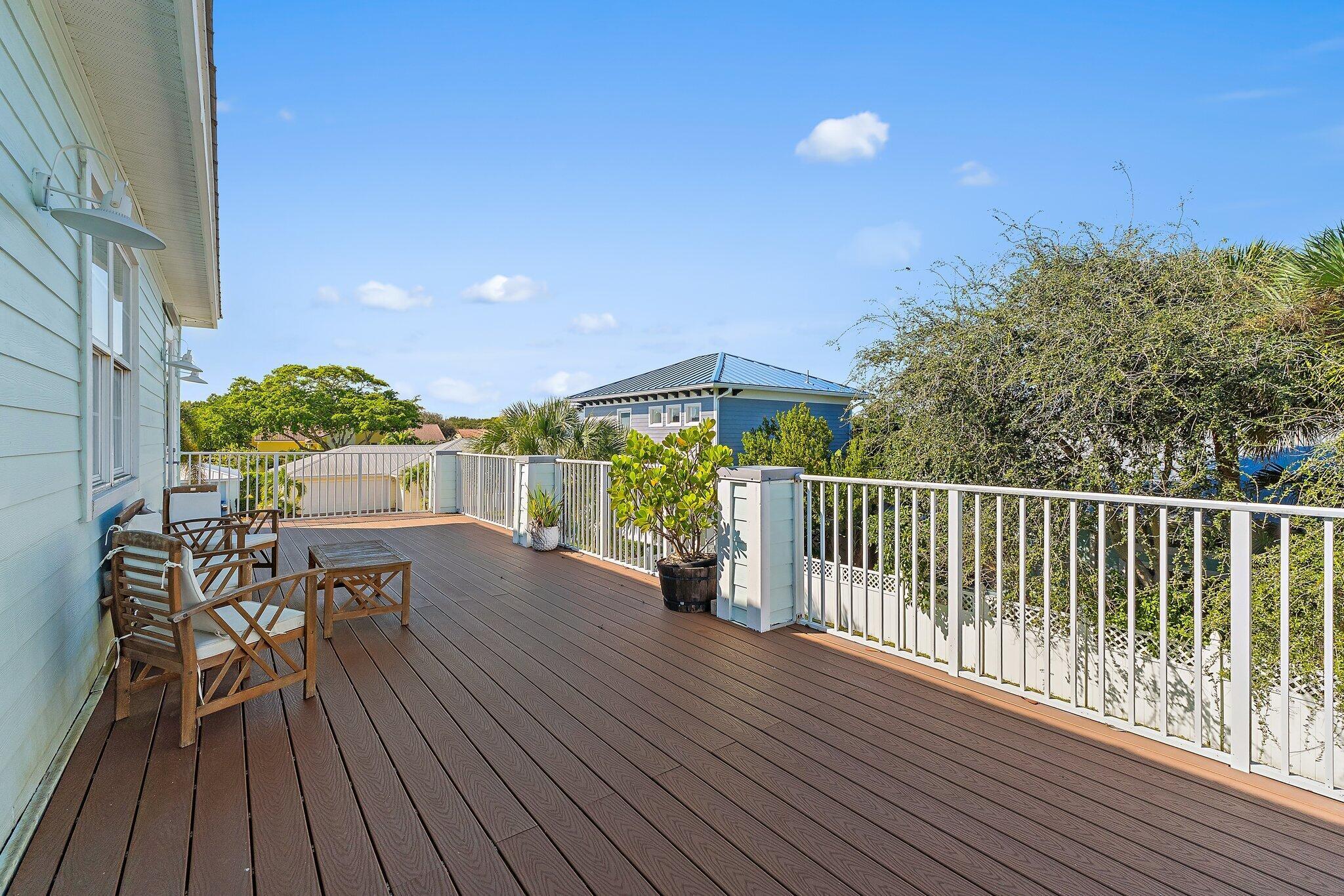 807 Xanadu Pl Jupiter, FL 33477