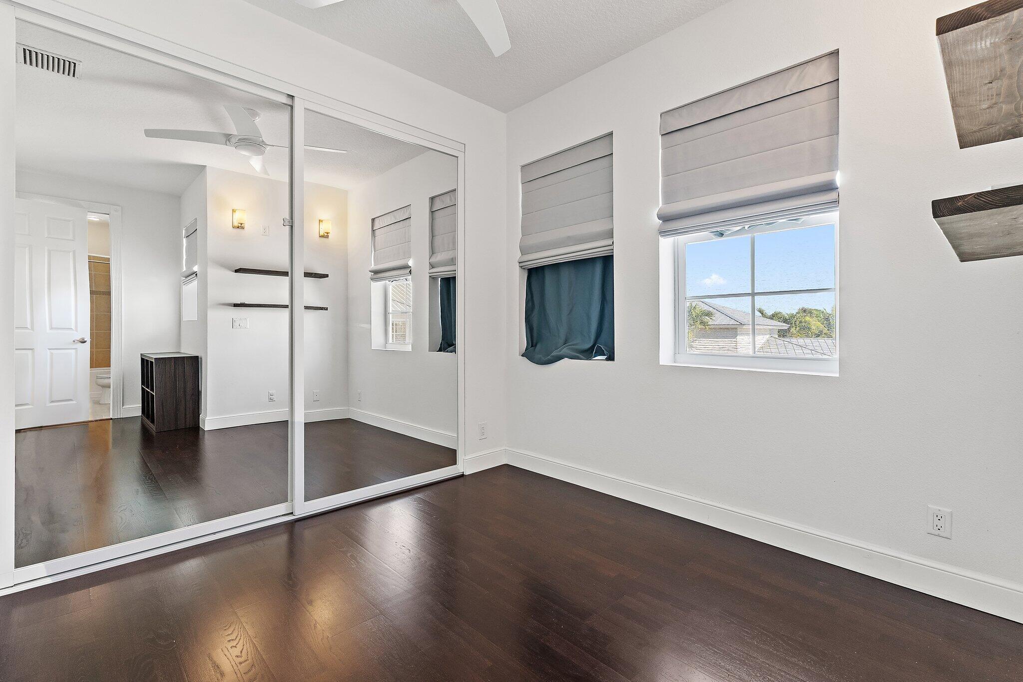 807 Xanadu Pl Jupiter, FL 33477