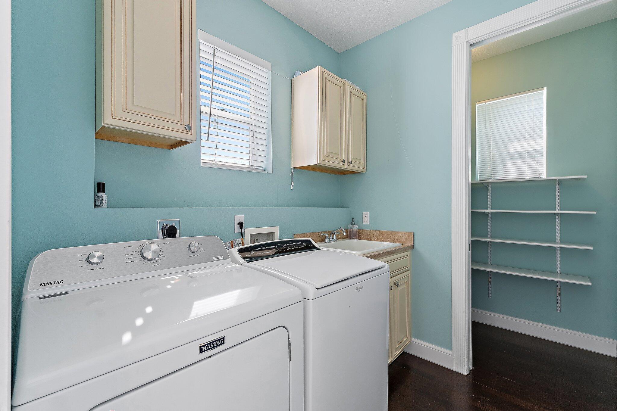 807 Xanadu Pl Jupiter, FL 33477