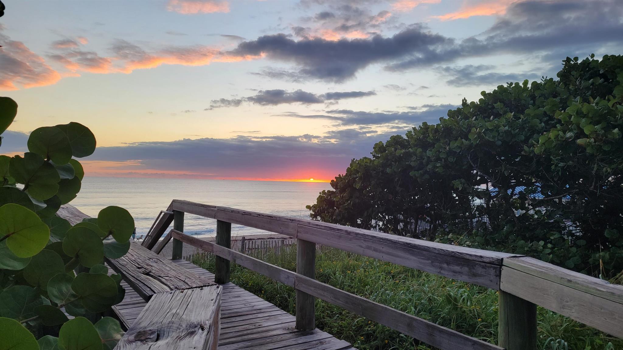 807 Xanadu Pl Jupiter, FL 33477