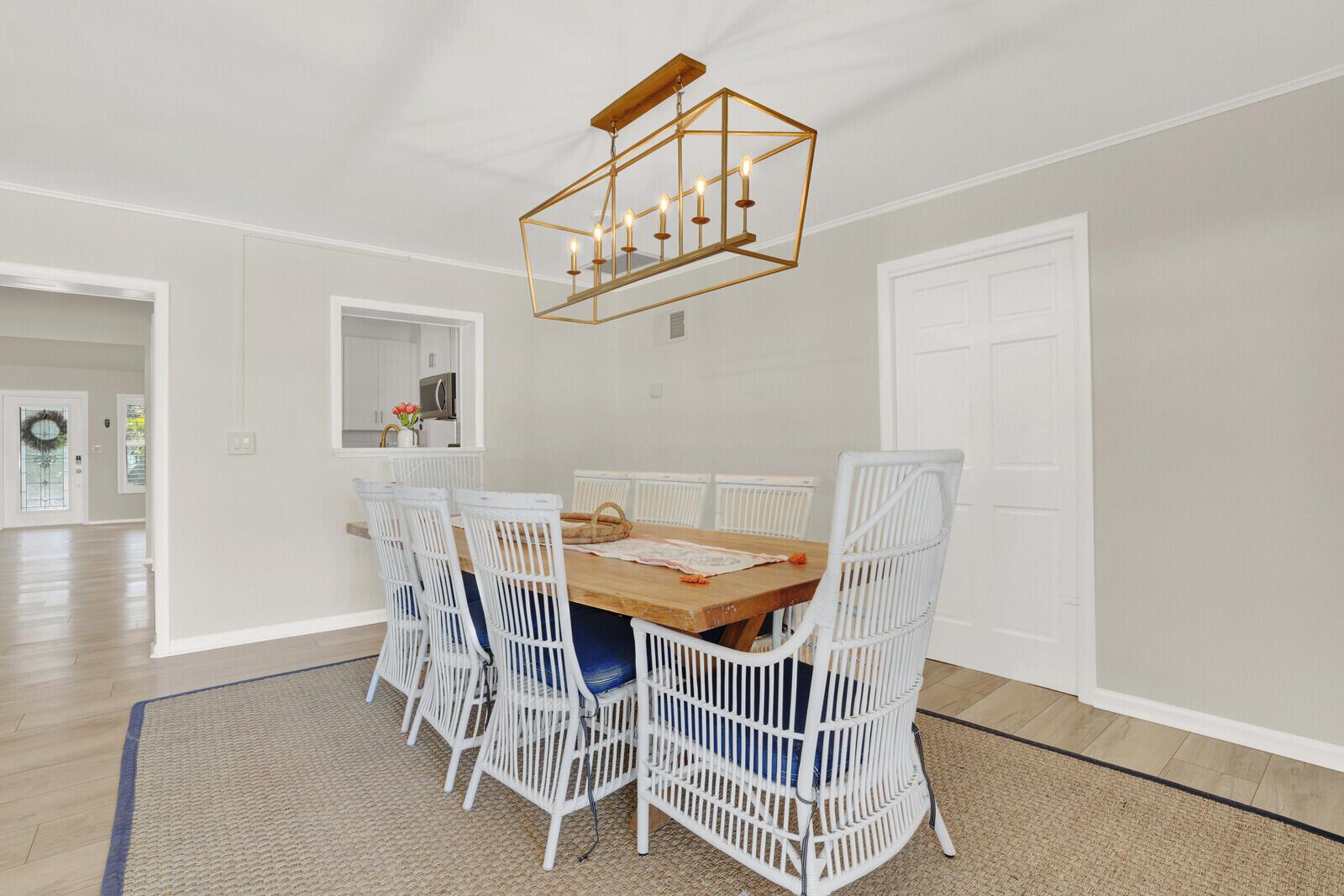 12980 Prosperity Farms Rd Palm Beach Gardens, FL 33410