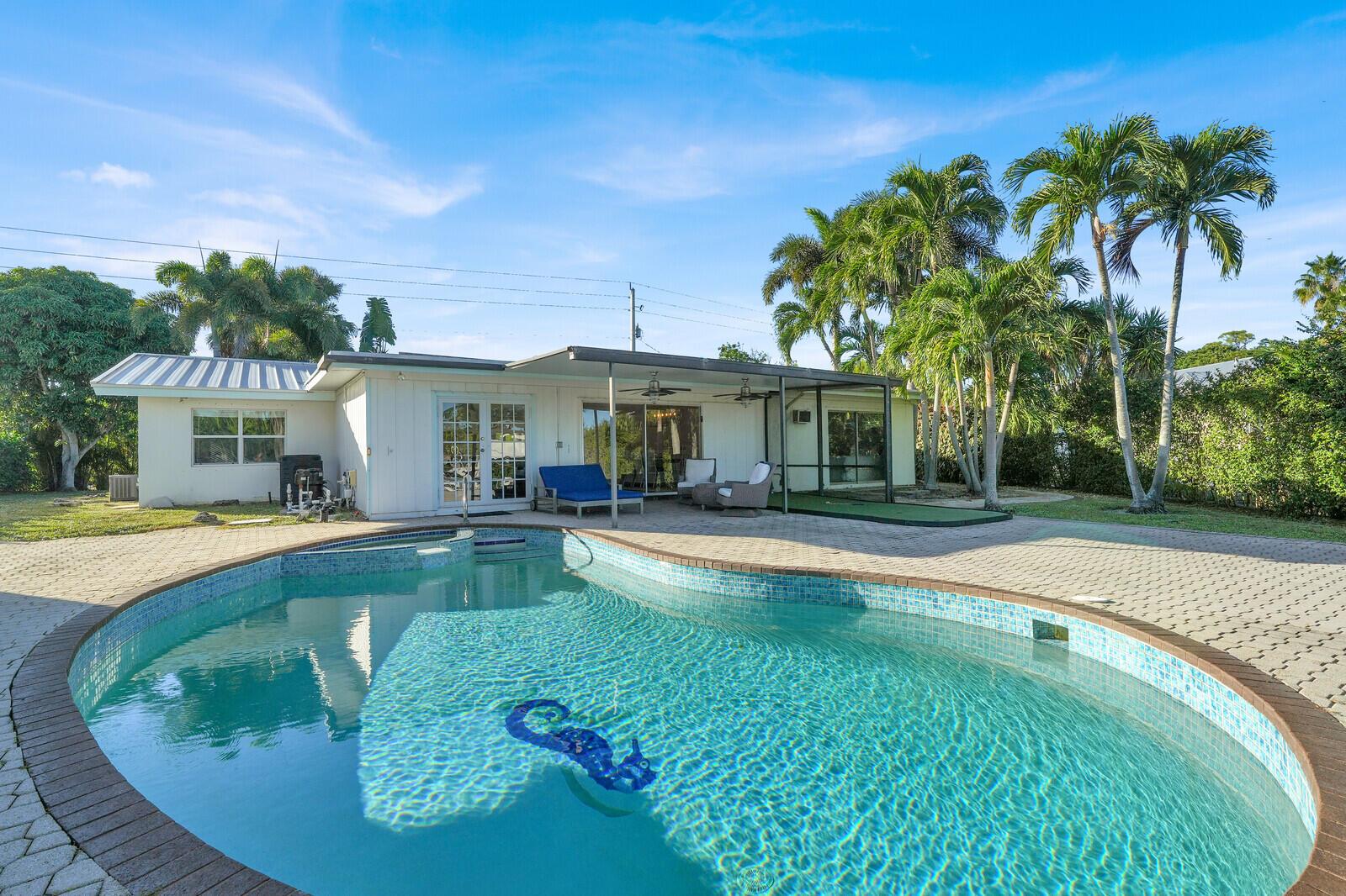 12980 Prosperity Farms Rd Palm Beach Gardens, FL 33410