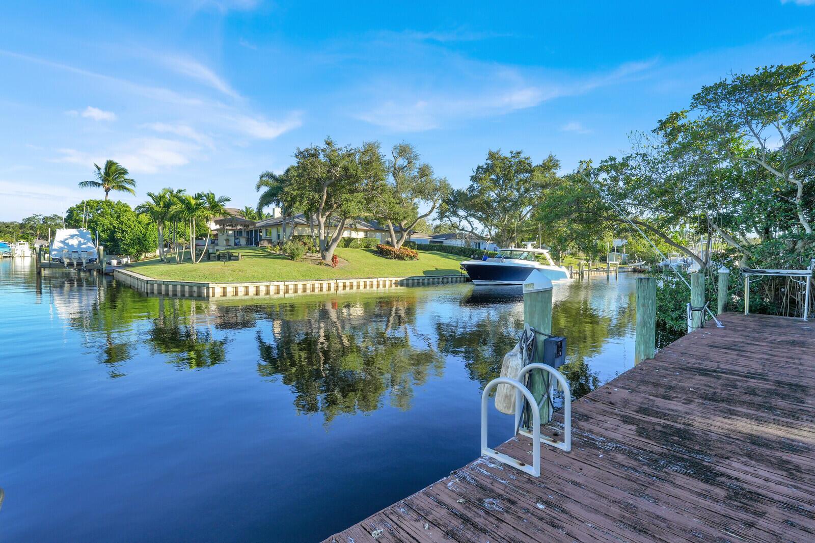 12980 Prosperity Farms Rd Palm Beach Gardens, FL 33410