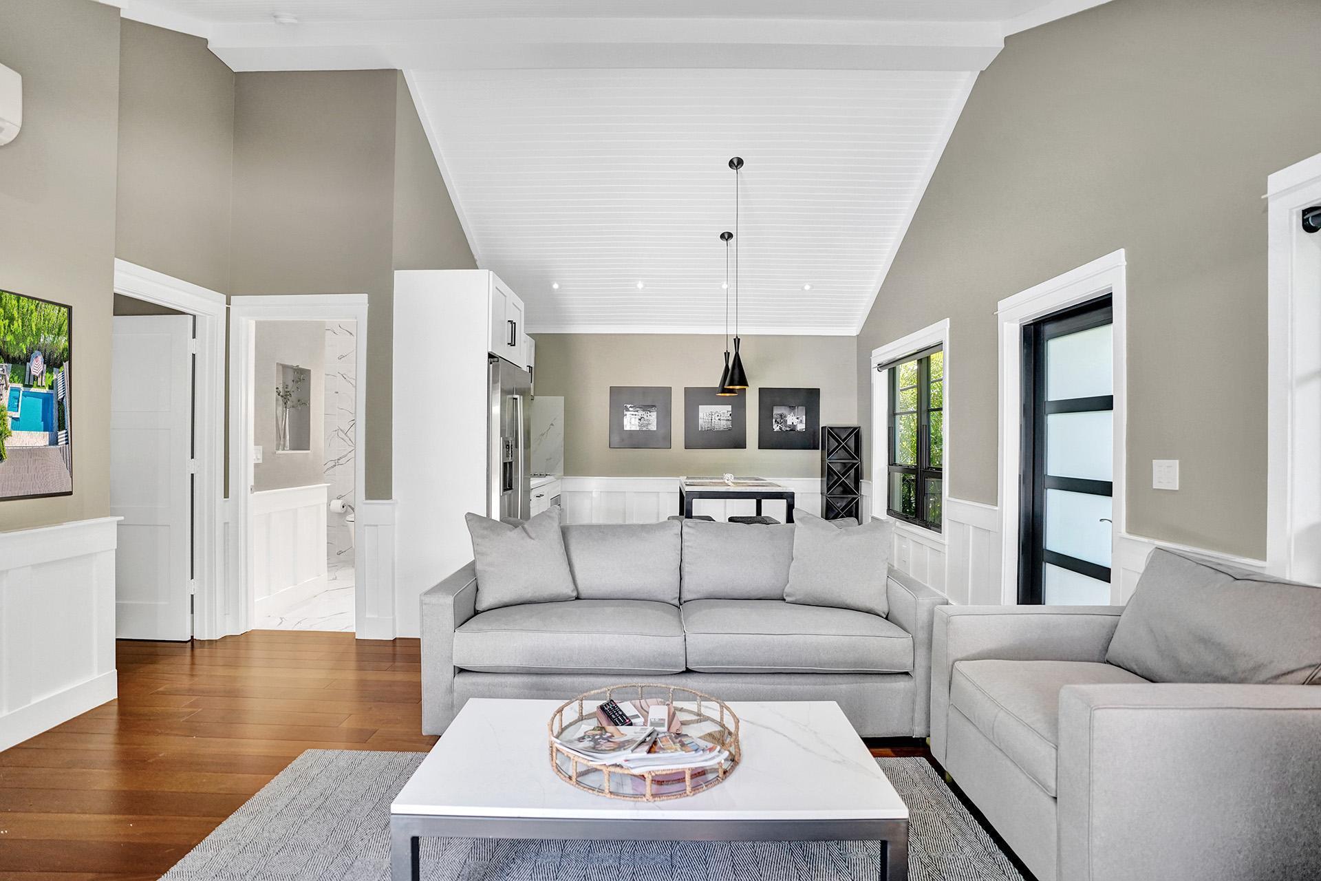 246 N Swinton Ave Delray Beach, FL 33444