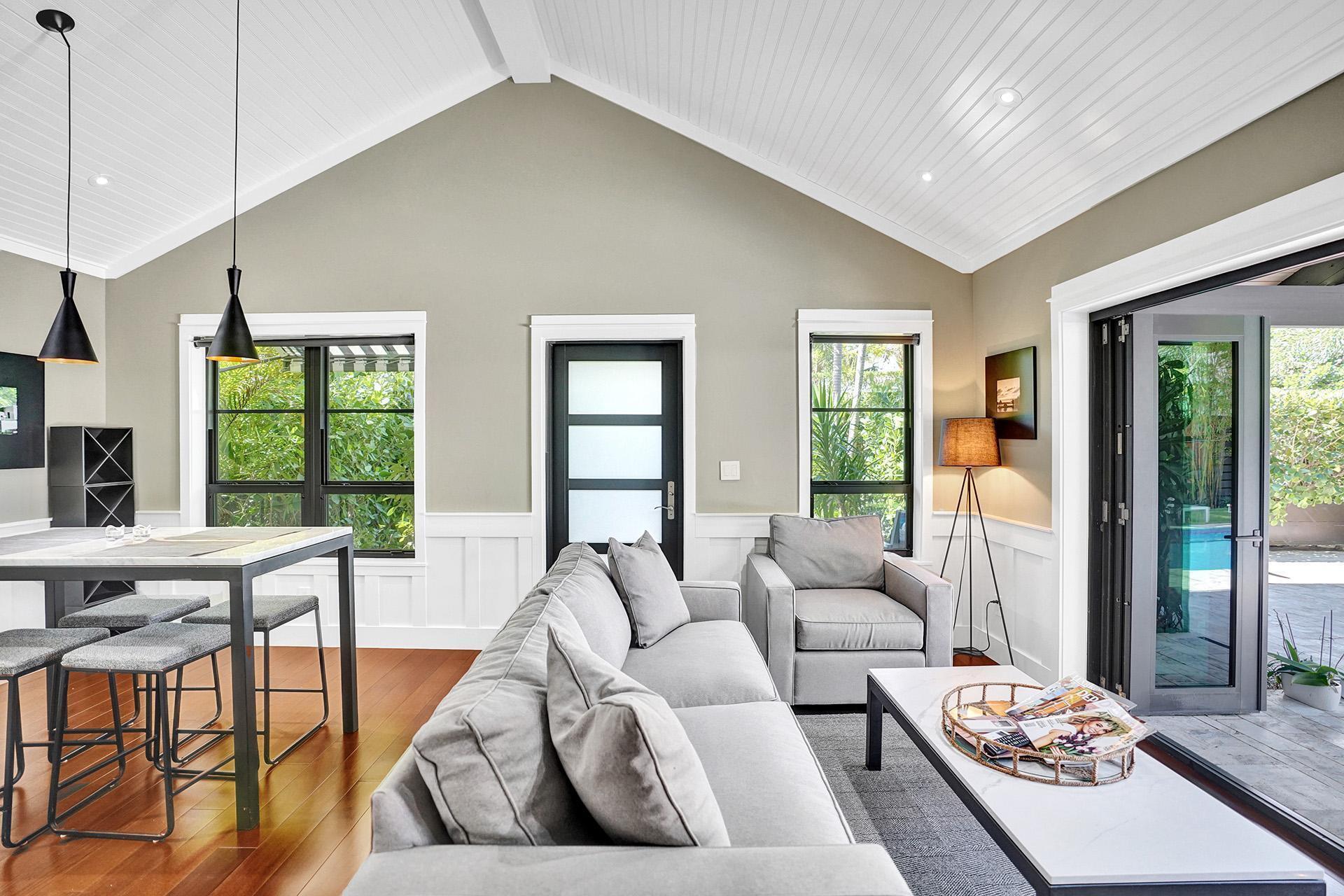 246 N Swinton Ave Delray Beach, FL 33444