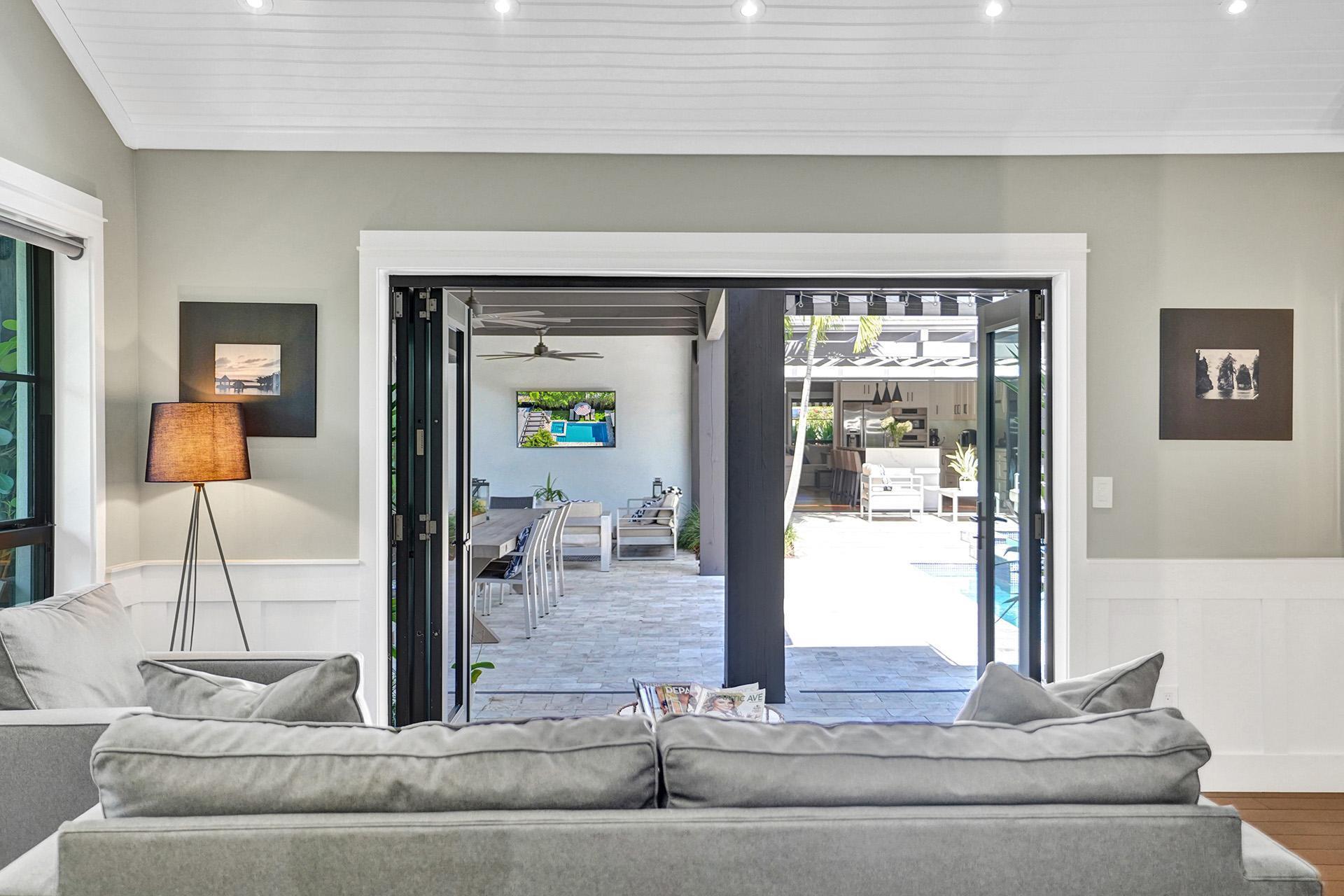 246 N Swinton Ave Delray Beach, FL 33444