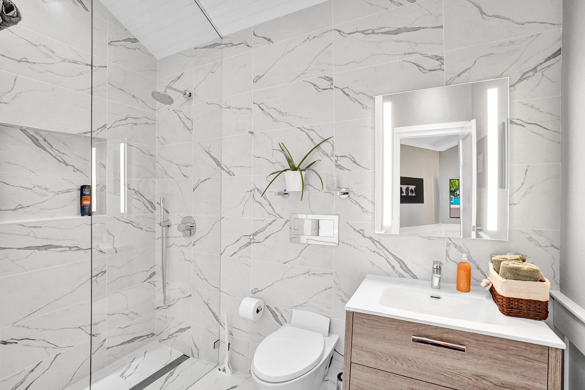 246 N Swinton Ave Delray Beach, FL 33444