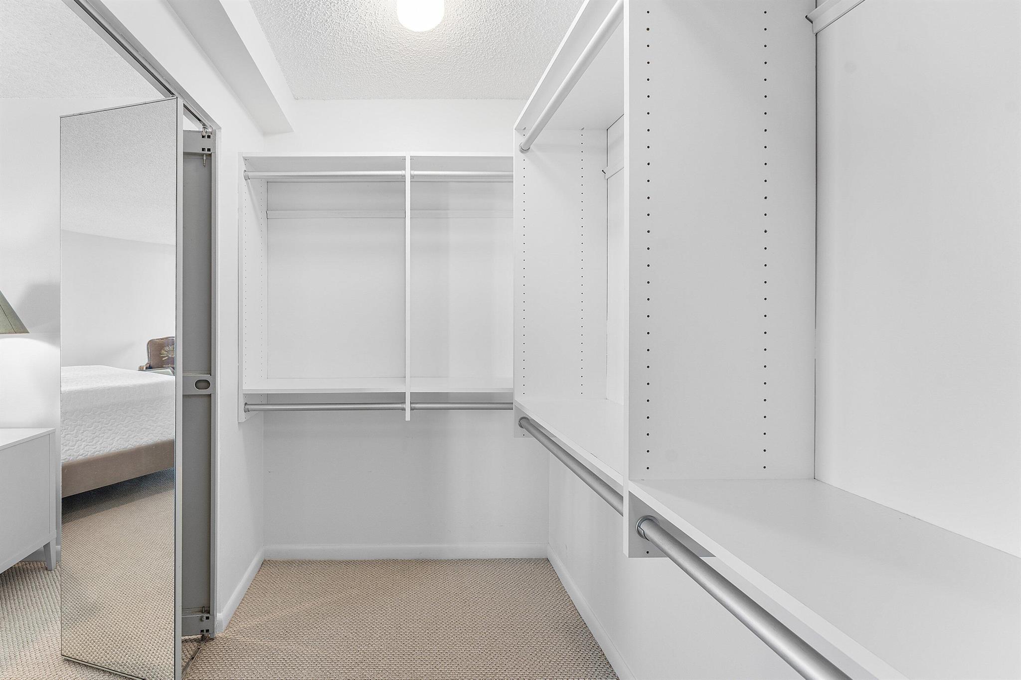 5070 N Ocean Dr #3b Singer Island, FL 33404