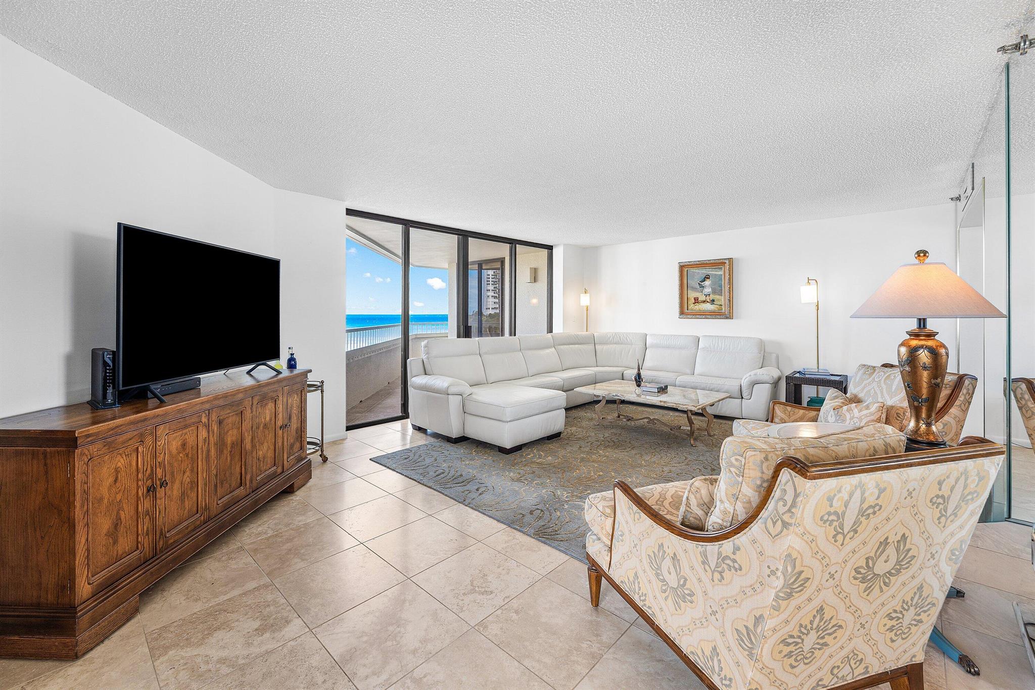 5070 N Ocean Dr #3b Singer Island, FL 33404