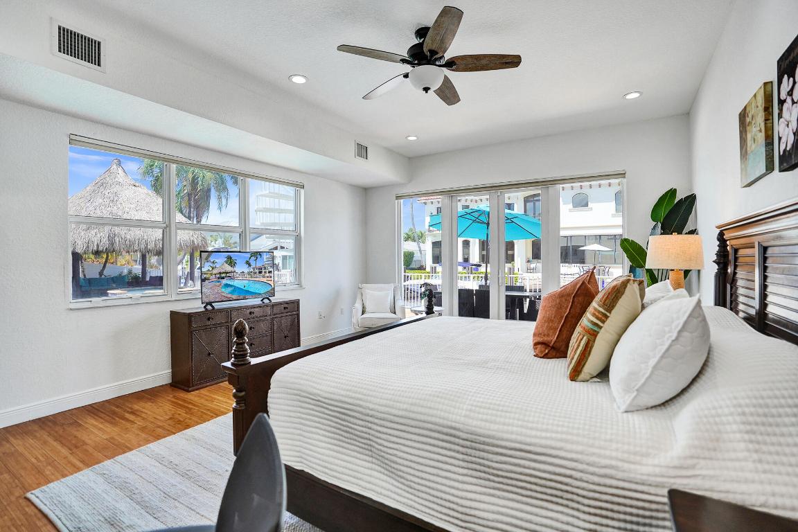 785 NE 71st Boca Raton, FL 33487