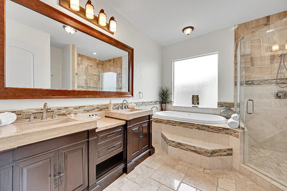 785 NE 71st Boca Raton, FL 33487