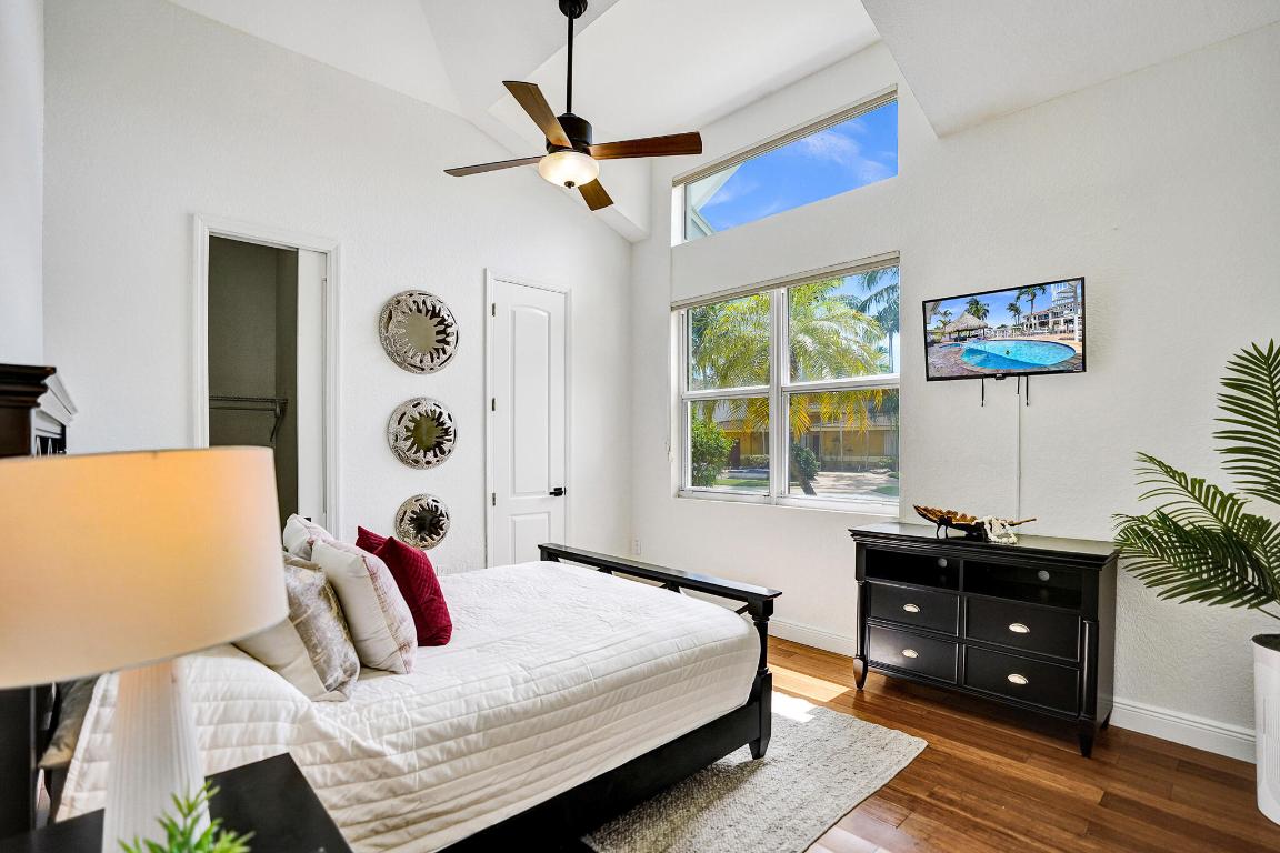 785 NE 71st Boca Raton, FL 33487