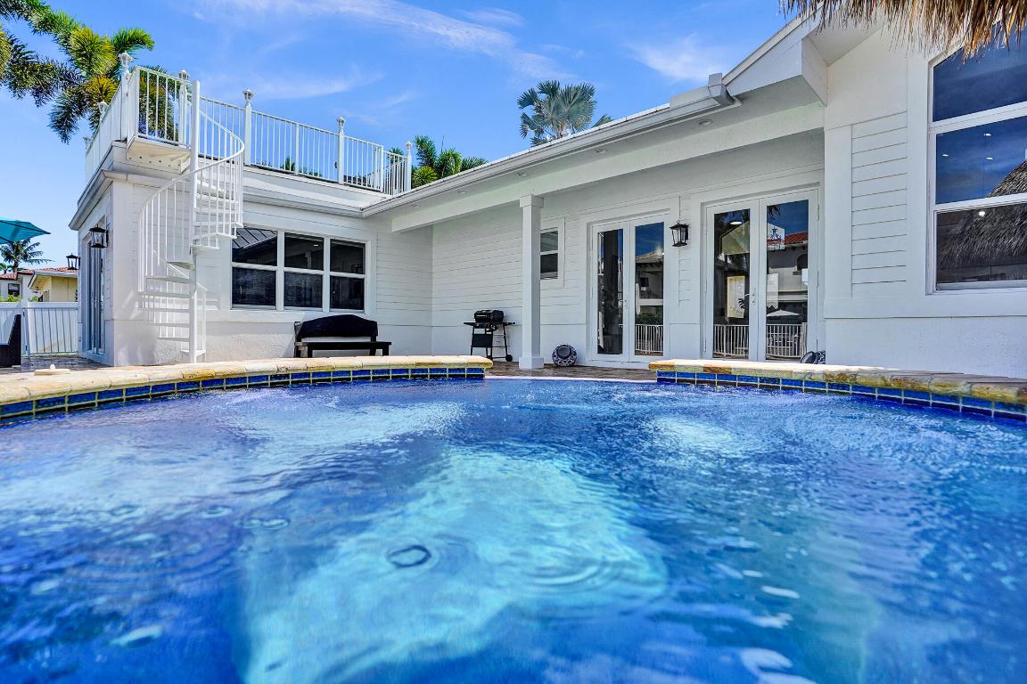 785 NE 71st Boca Raton, FL 33487