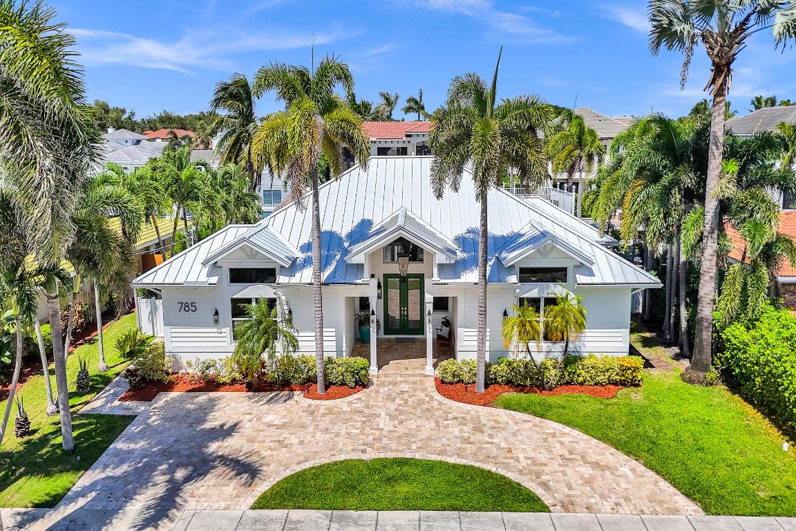 785 NE 71st Boca Raton, FL 33487