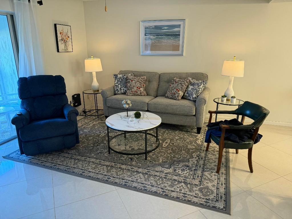 18081 SE Country Clb #7-69 Jupiter, FL 33469