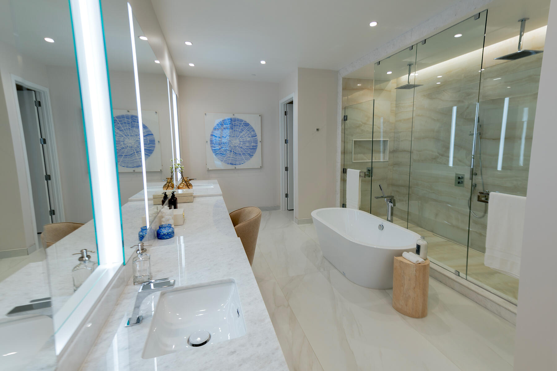 220 SE Mizner #Ph907 Boca Raton, FL 33432