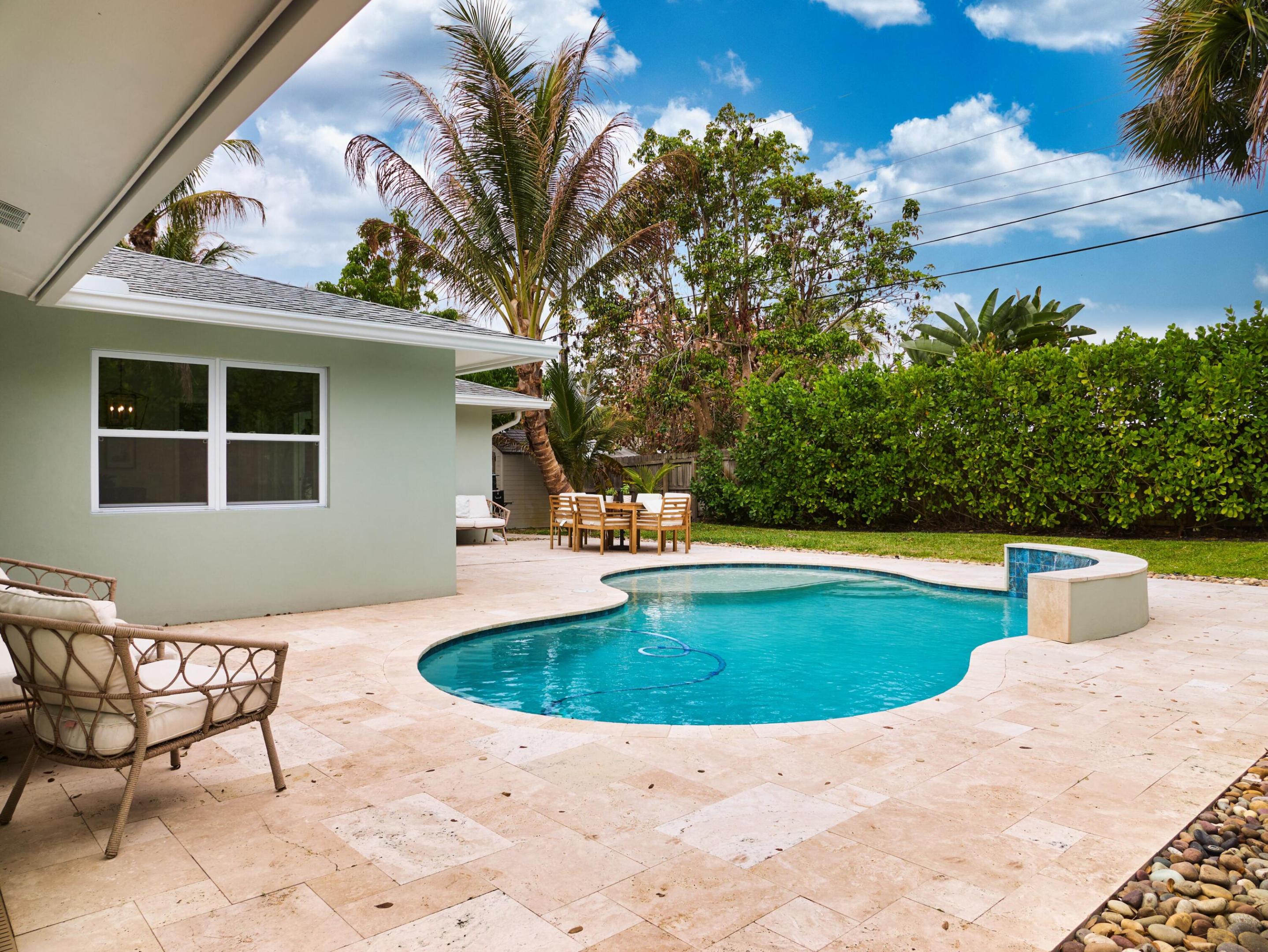 359 Church Tequesta, FL 33469