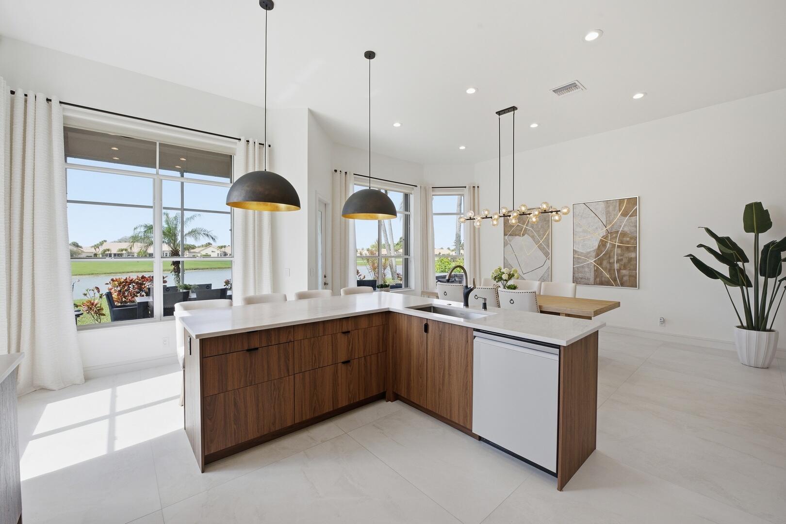 7003 Fairway Lks Boynton Beach, FL 33472