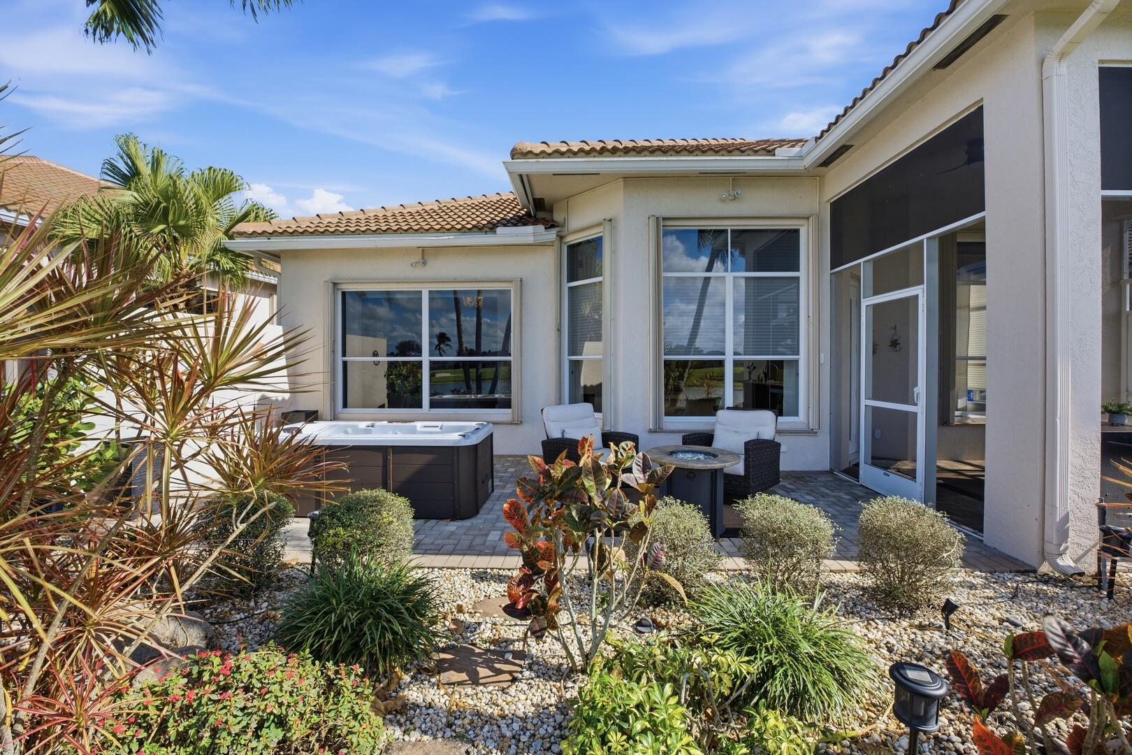 7003 Fairway Lks Boynton Beach, FL 33472