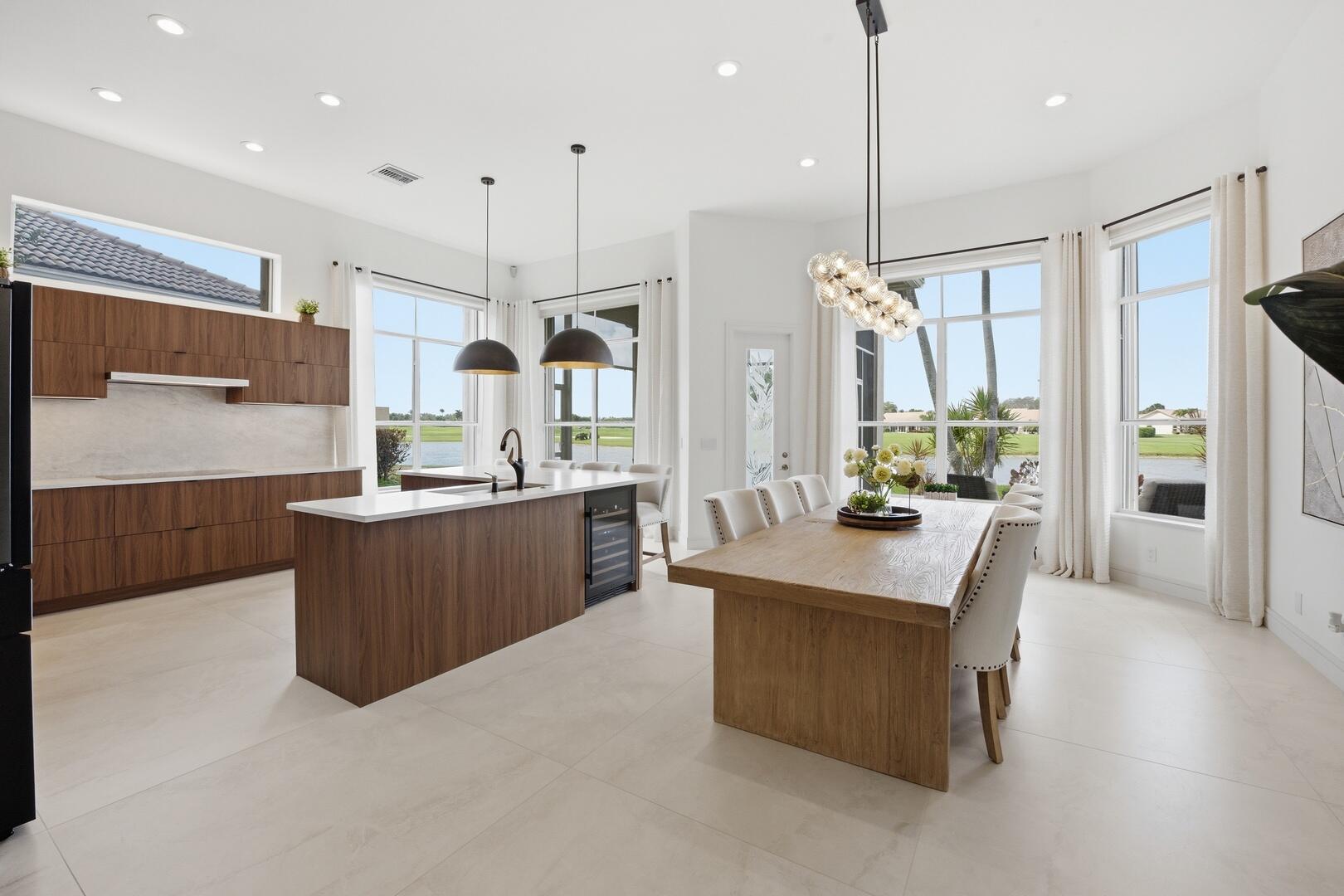 7003 Fairway Lks Boynton Beach, FL 33472