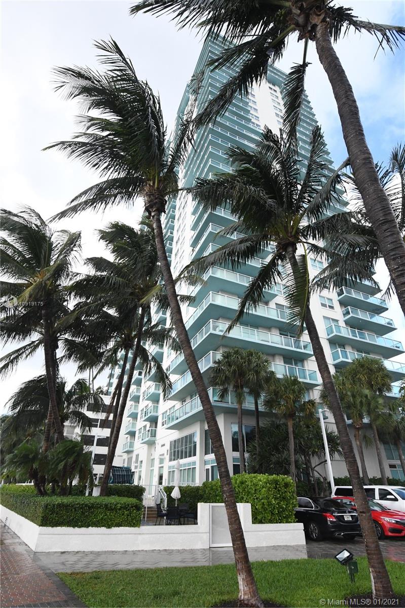 650 West Ave #2004