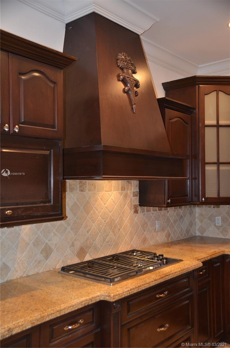 3471 Main Hwy #928 Miami, FL 33133