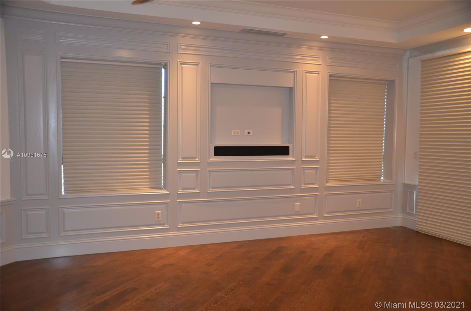 3471 Main Hwy #928 Miami, FL 33133