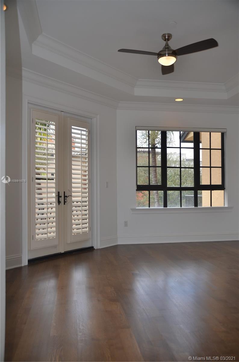 3471 Main Hwy #928 Miami, FL 33133