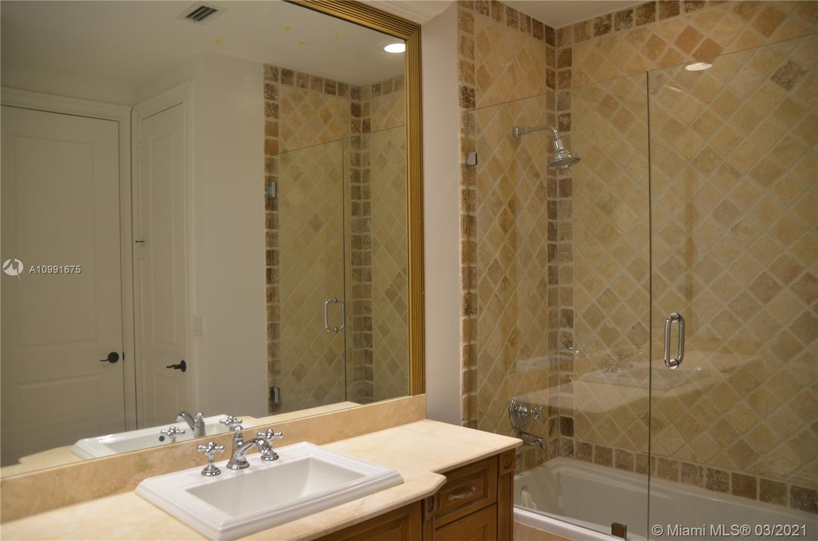 3471 Main Hwy #928 Miami, FL 33133