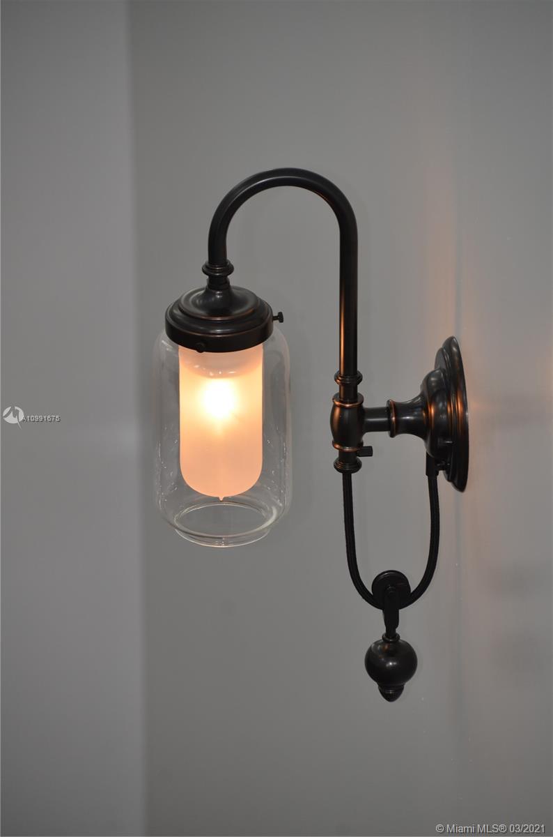 3471 Main Hwy #928 Miami, FL 33133