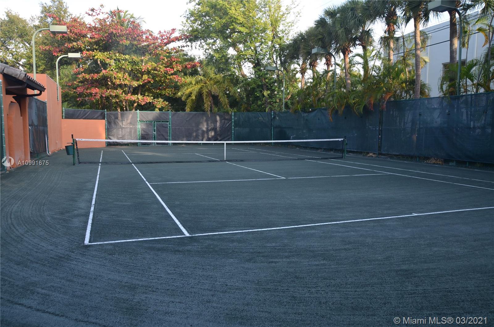 3471 Main Hwy #928 Miami, FL 33133