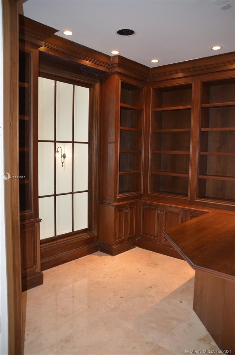 3471 Main Hwy #928 Miami, FL 33133