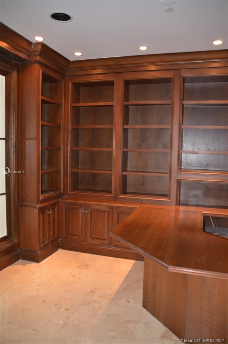 3471 Main Hwy #928 Miami, FL 33133