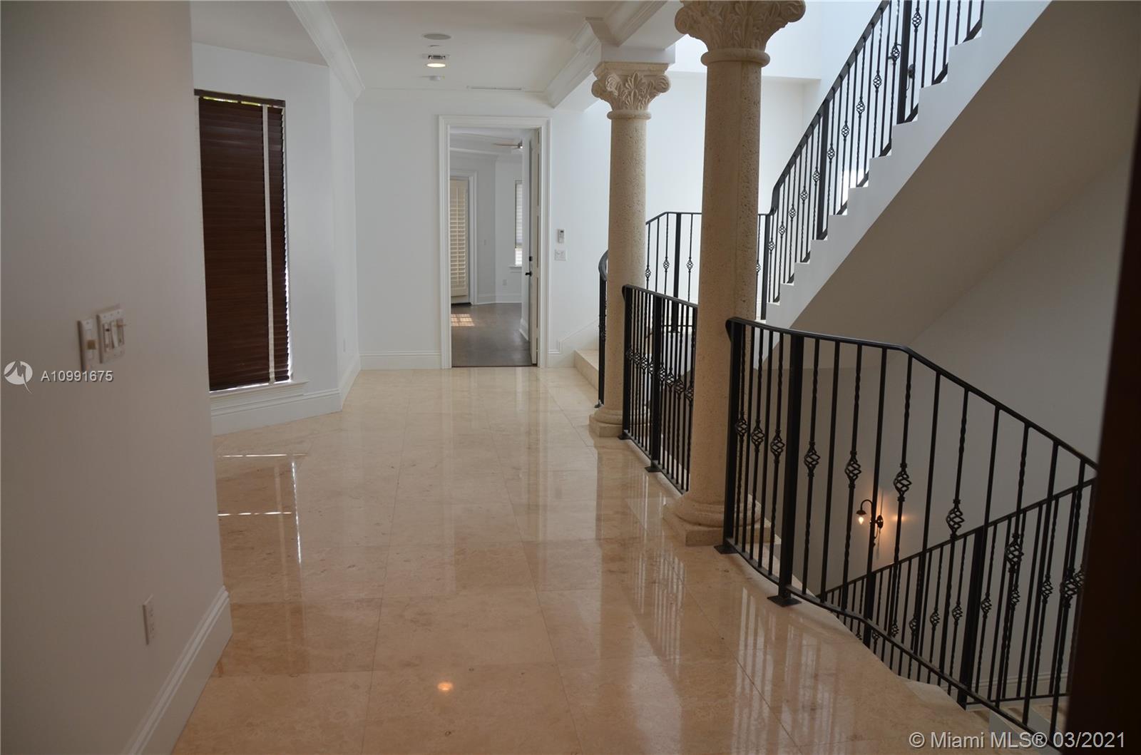 3471 Main Hwy #928 Miami, FL 33133