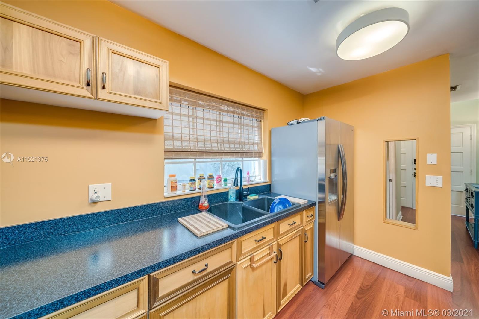 2813 Day Ave #2813 Miami, FL 33133