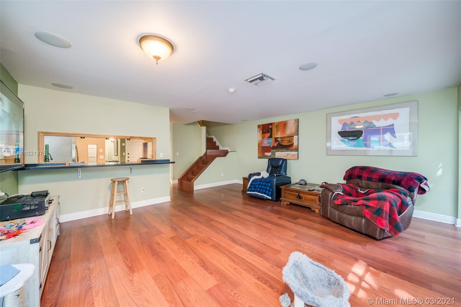 2813 Day Ave #2813 Miami, FL 33133