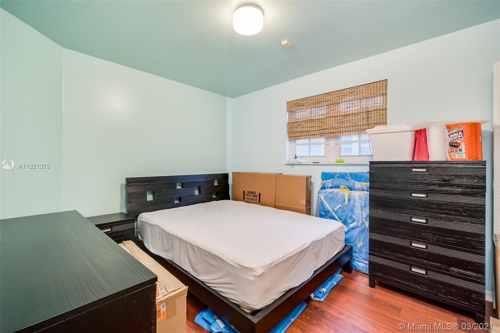 2813 Day Ave #2813 Miami, FL 33133