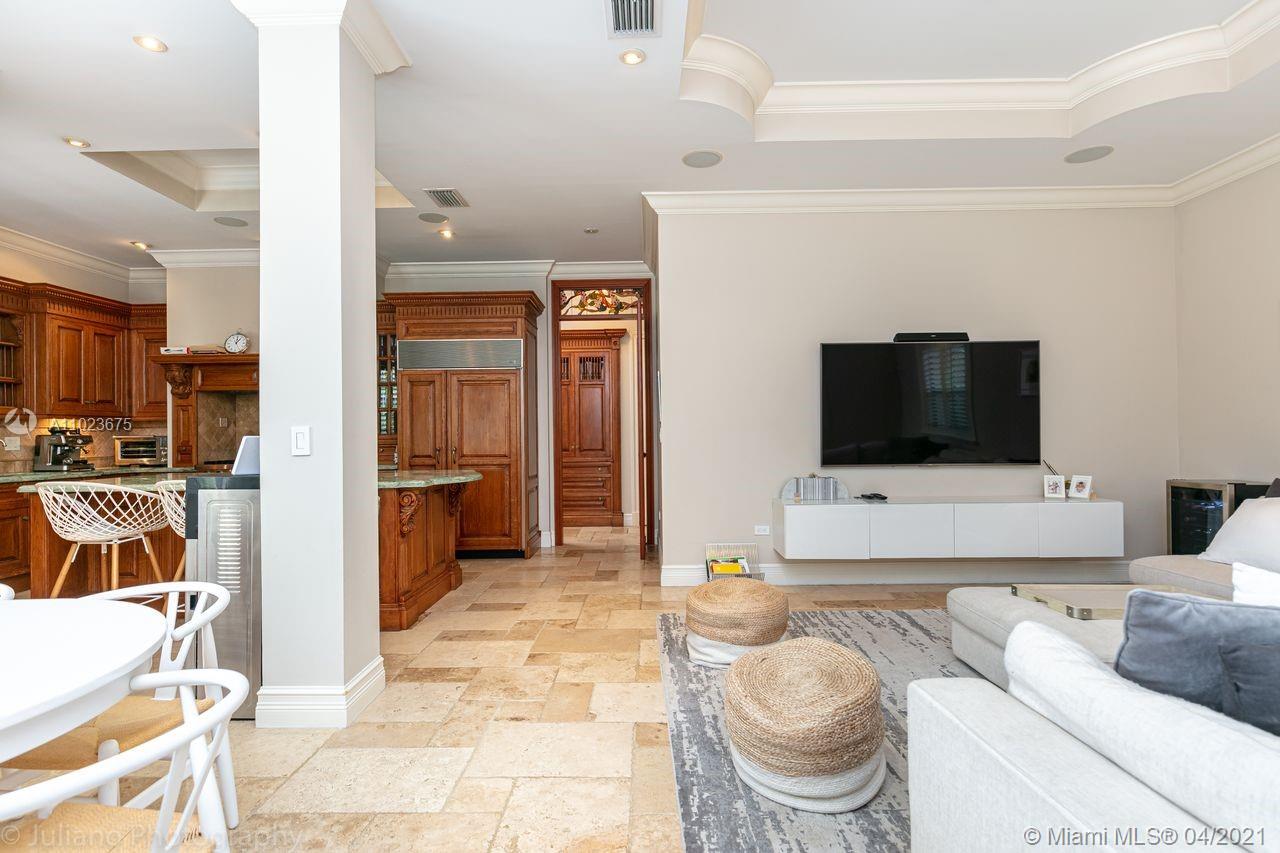 5321 Granada Blvd Coral Gables, FL 33146