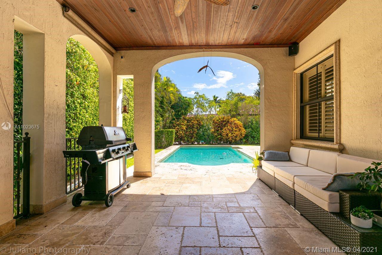 5321 Granada Blvd Coral Gables, FL 33146