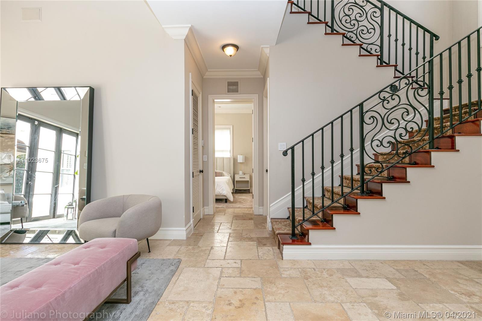 5321 Granada Blvd Coral Gables, FL 33146