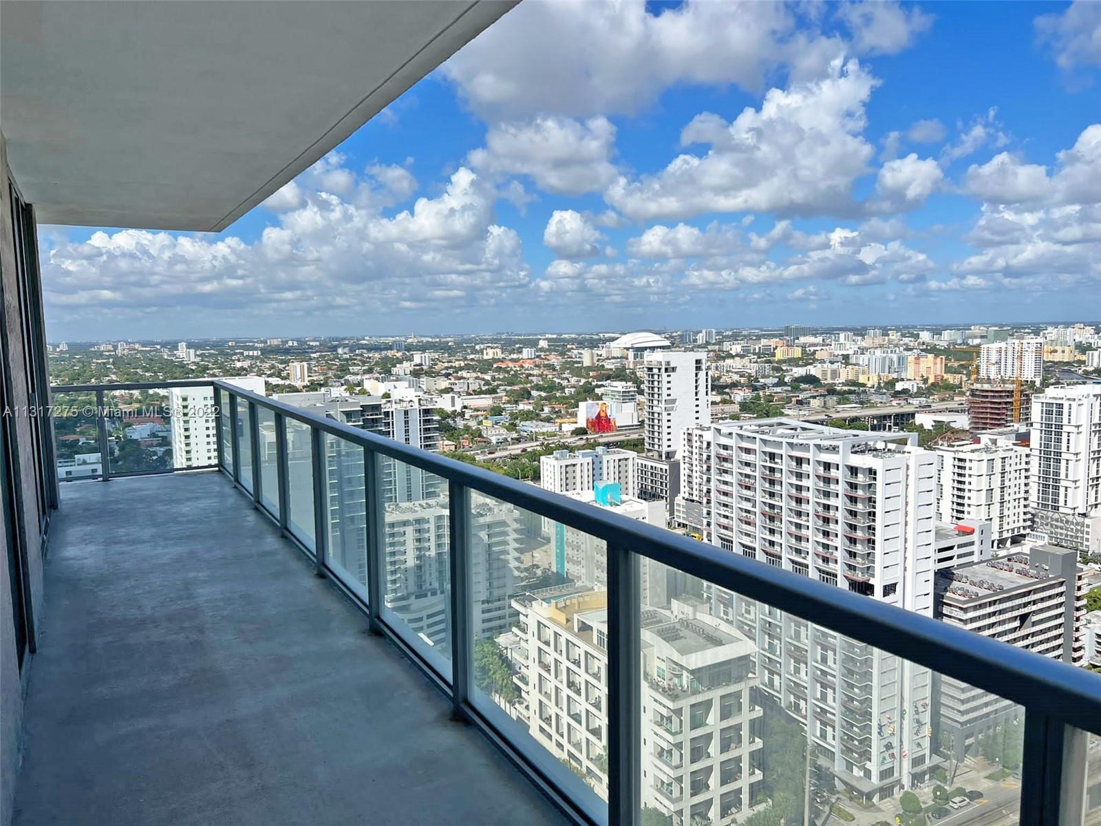 1111 SW 1st Ave #3525-N Miami, FL 33130