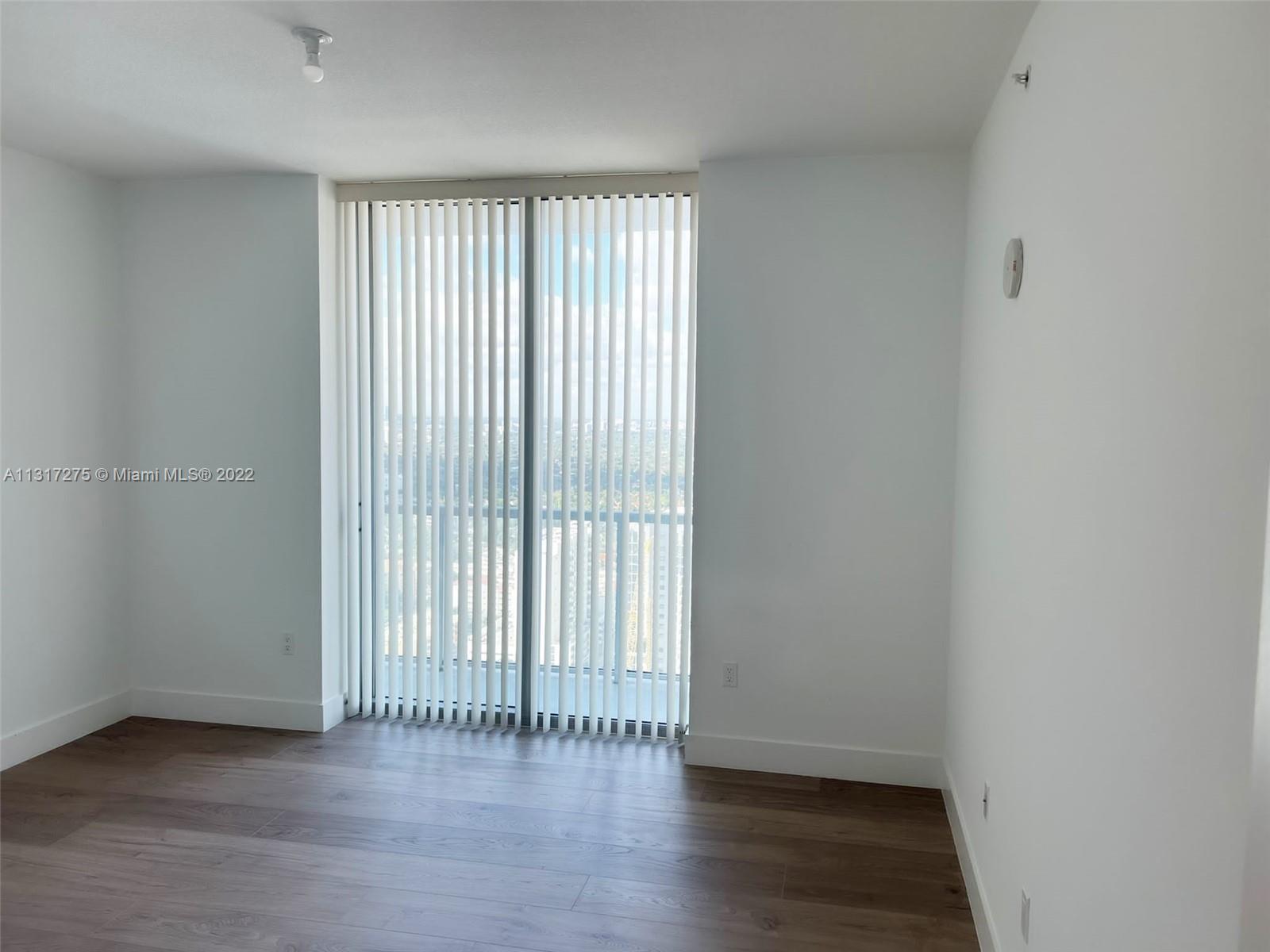 1111 SW 1st Ave #3525-N Miami, FL 33130