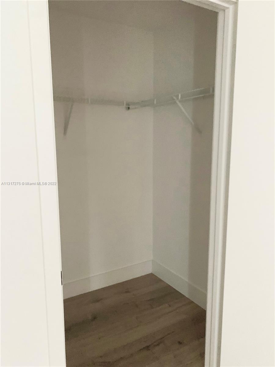 1111 SW 1st Ave #3525-N Miami, FL 33130