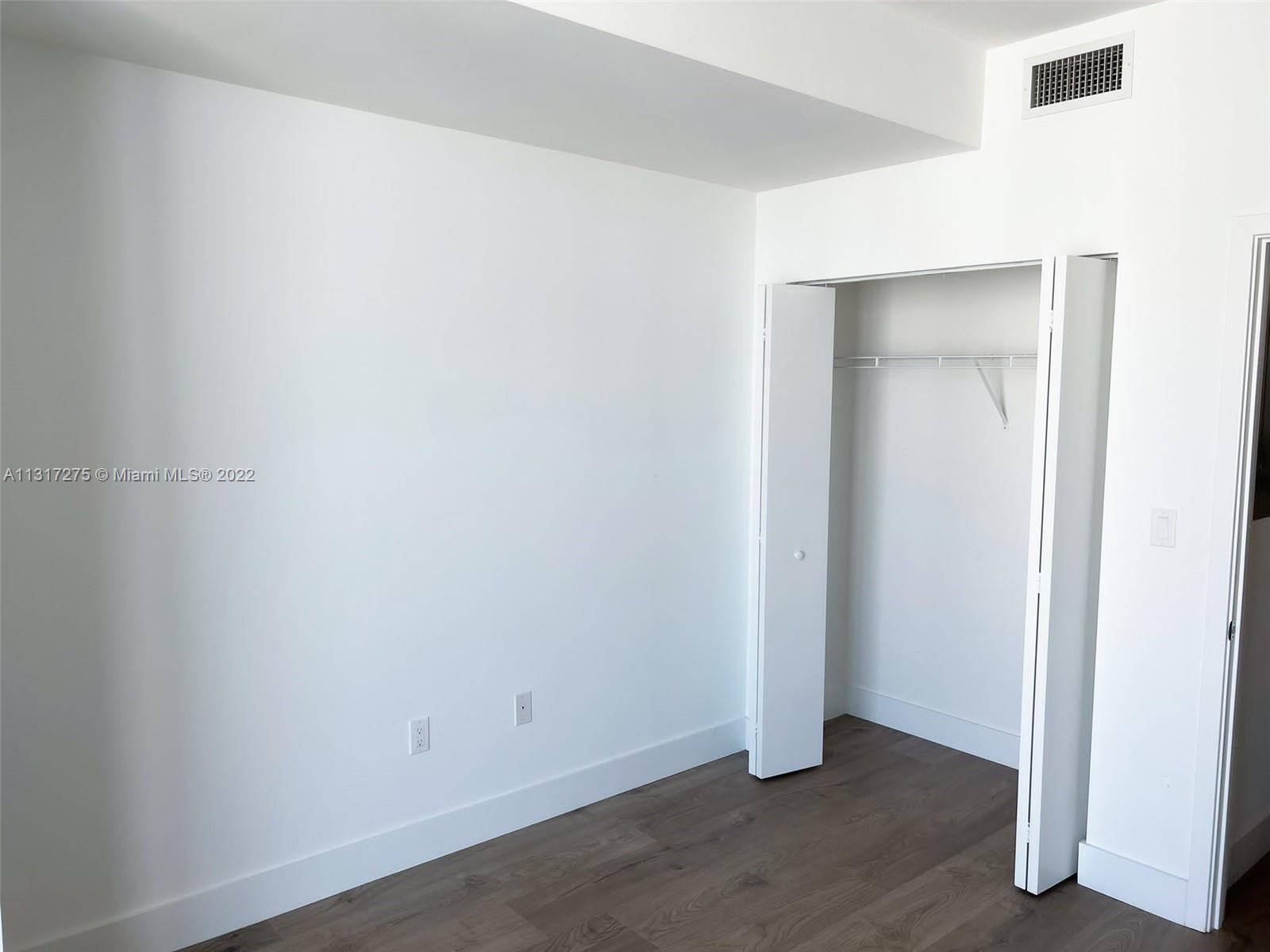 1111 SW 1st Ave #3525-N Miami, FL 33130