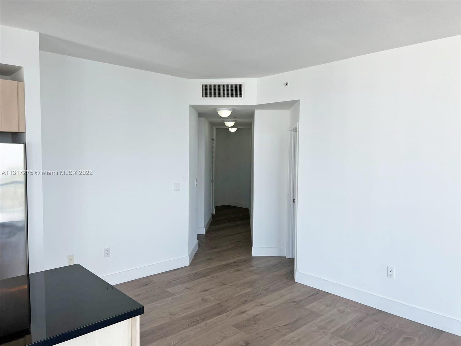 1111 SW 1st Ave #3525-N Miami, FL 33130