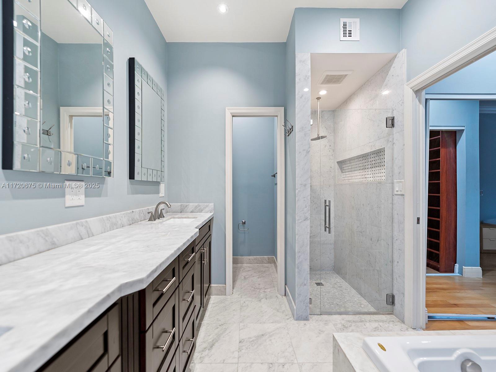 1104 NW 139th Ave Pembroke Pines, FL 33028