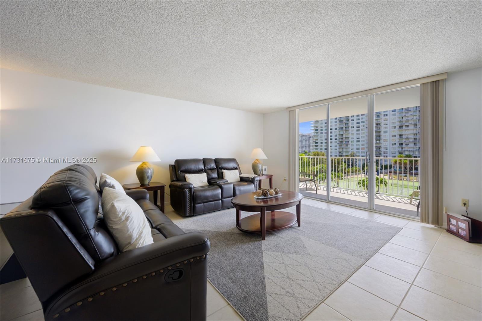image Admirals Port Condo West13