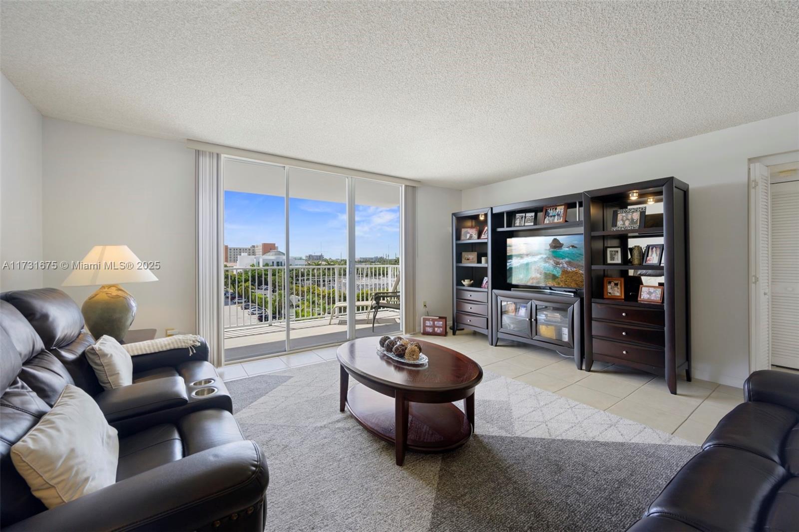 image Admirals Port Condo West14