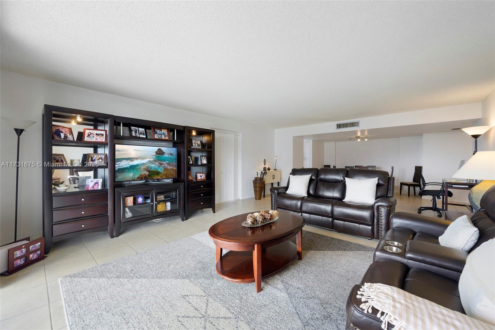 image Admirals Port Condo West16